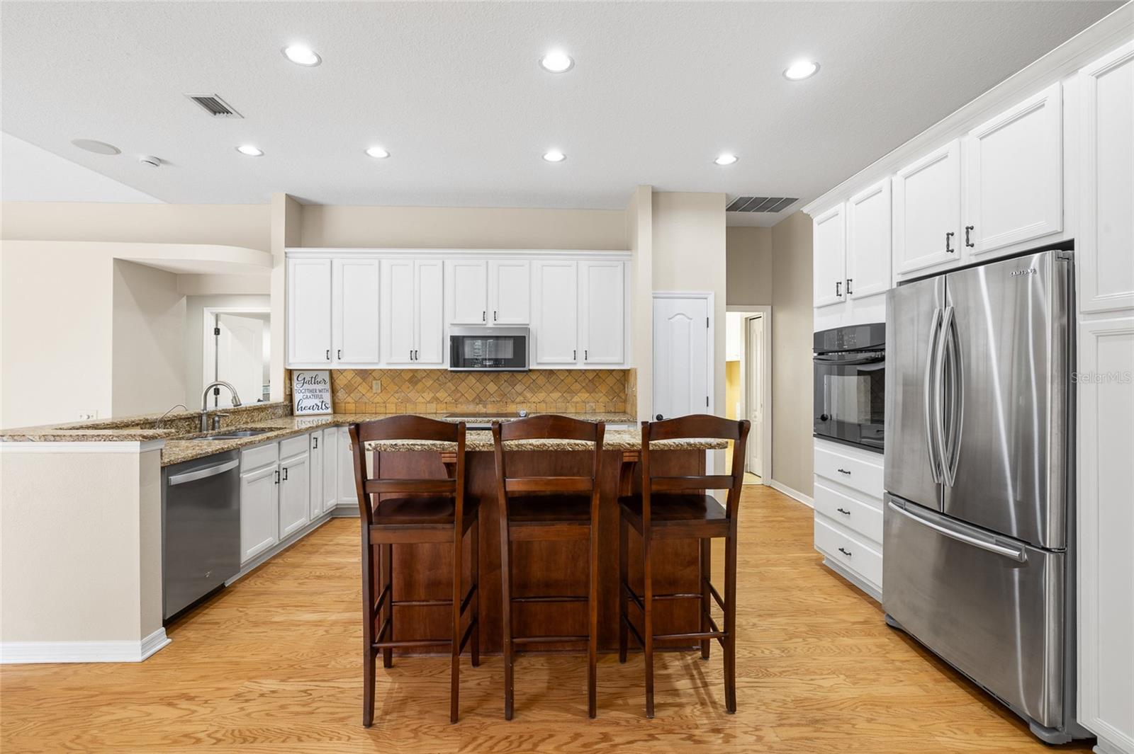 WESTCHASE SEC 110 - Residential