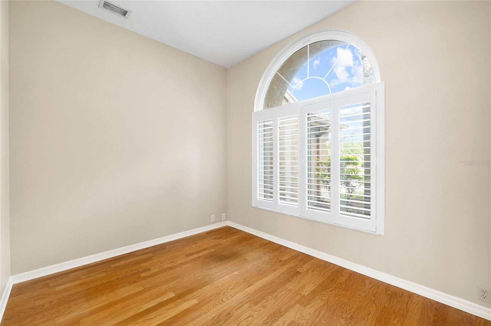 WESTCHASE SEC 110 - Residential