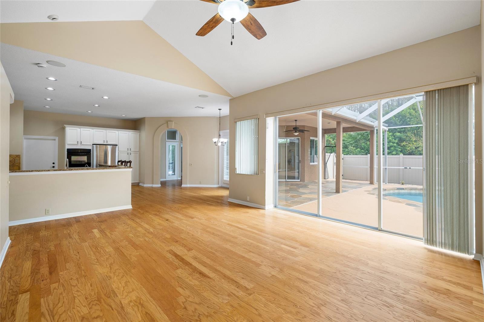 WESTCHASE SEC 110 - Residential