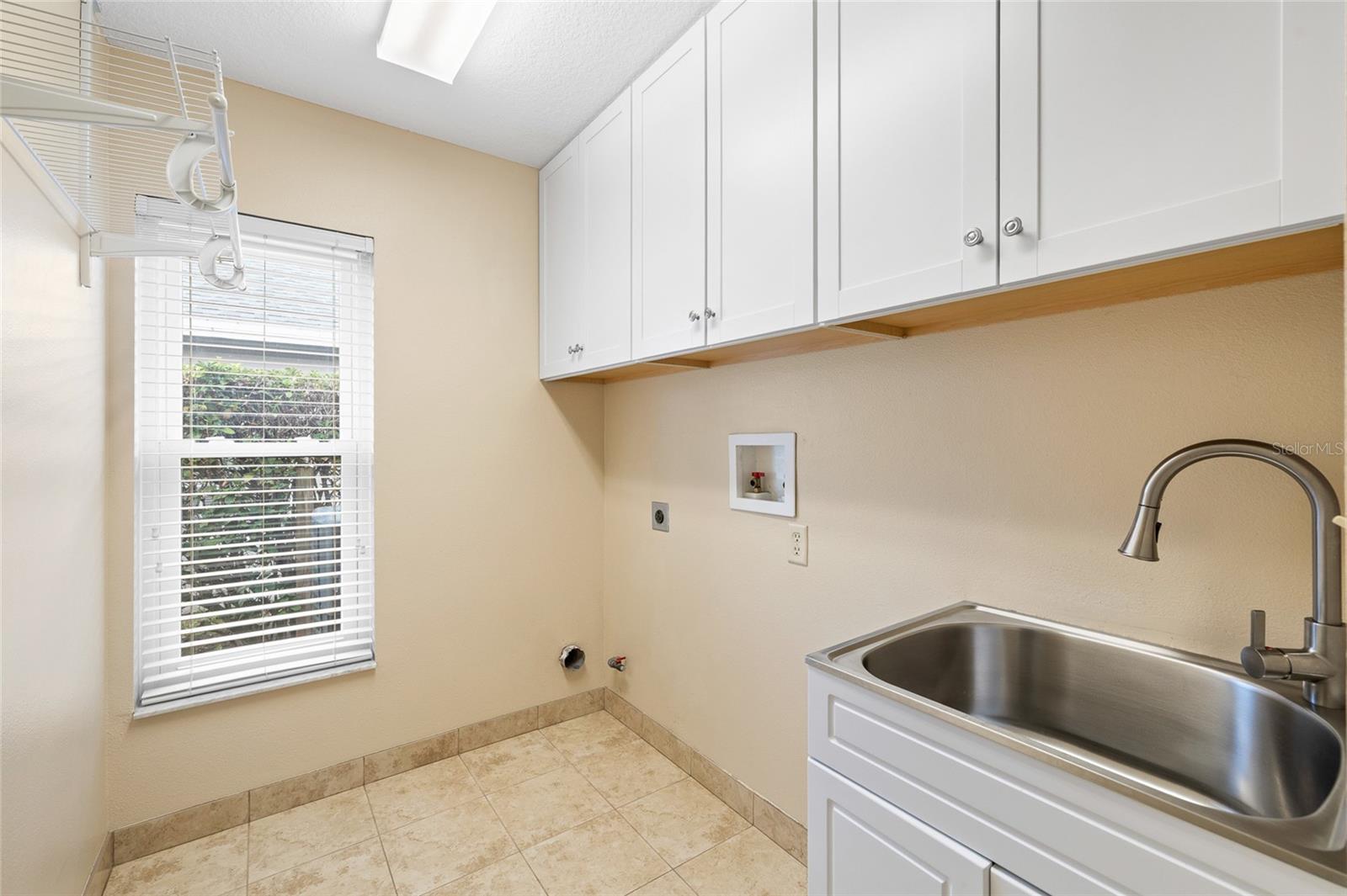 WESTCHASE SEC 110 - Residential