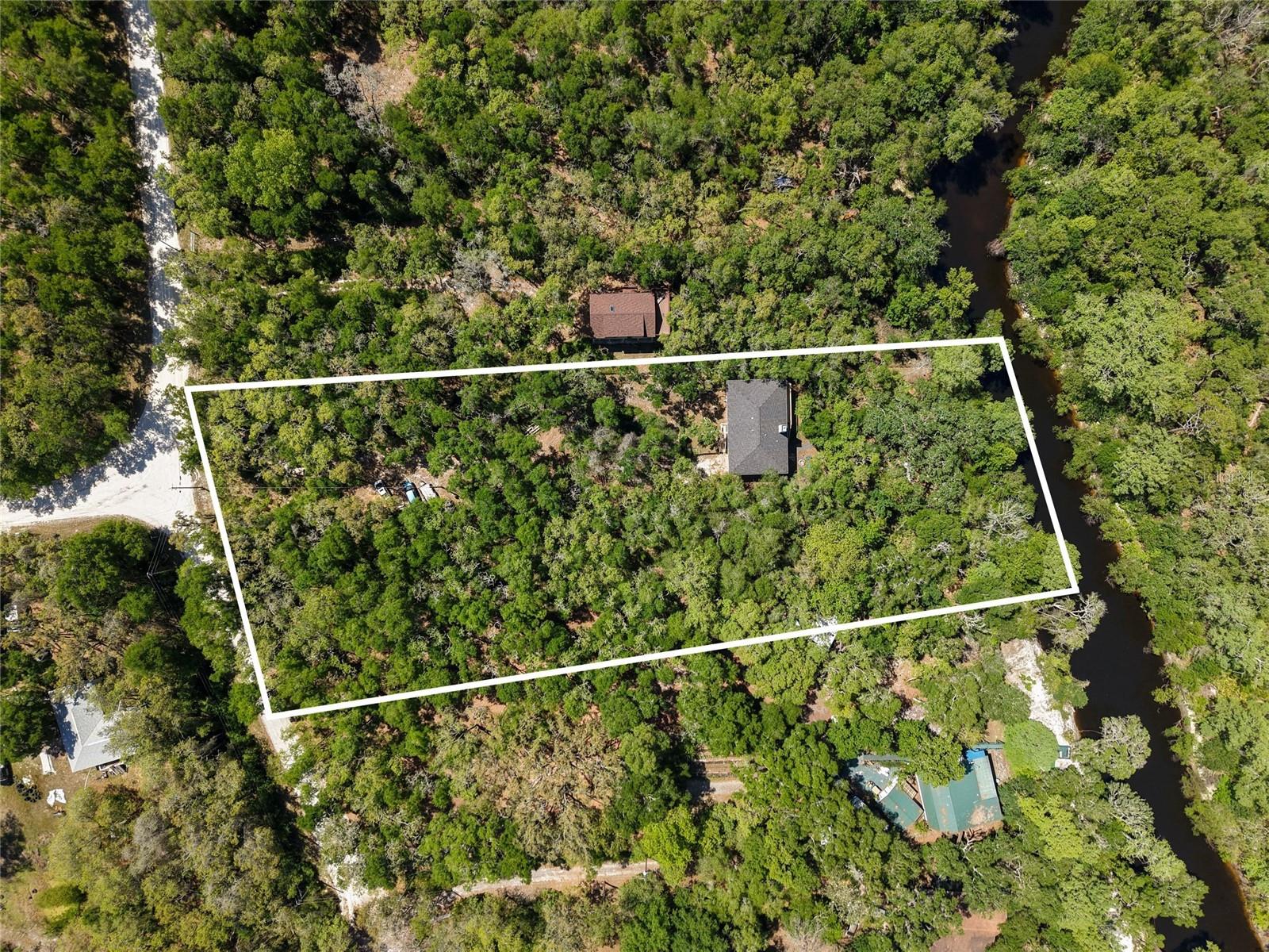 9019 STONE DRIVE