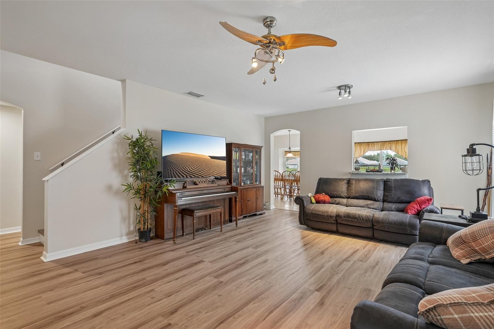6527 BRIDGECREST DRIVE