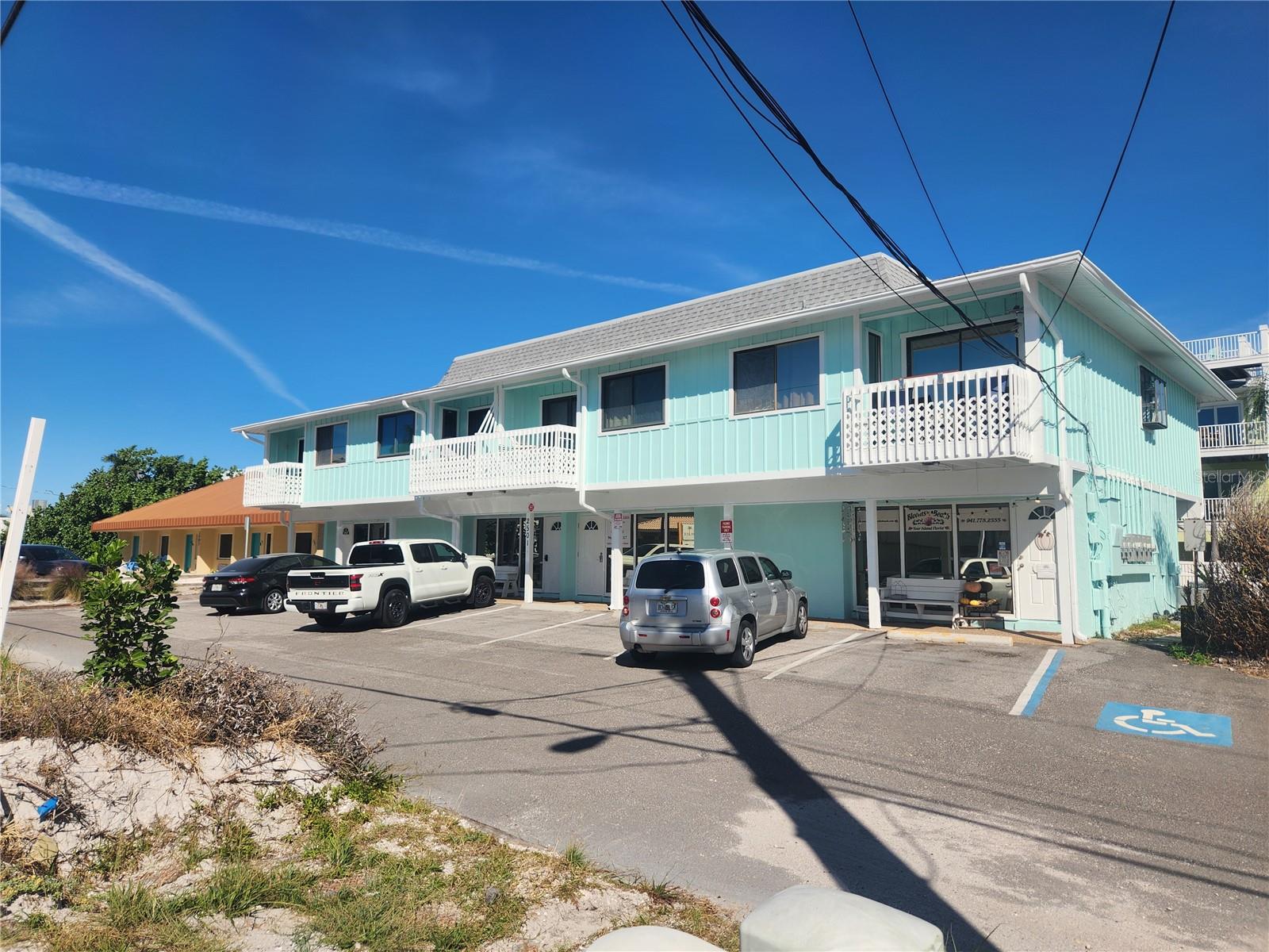 BEACH PLAZA - Commercial Sale