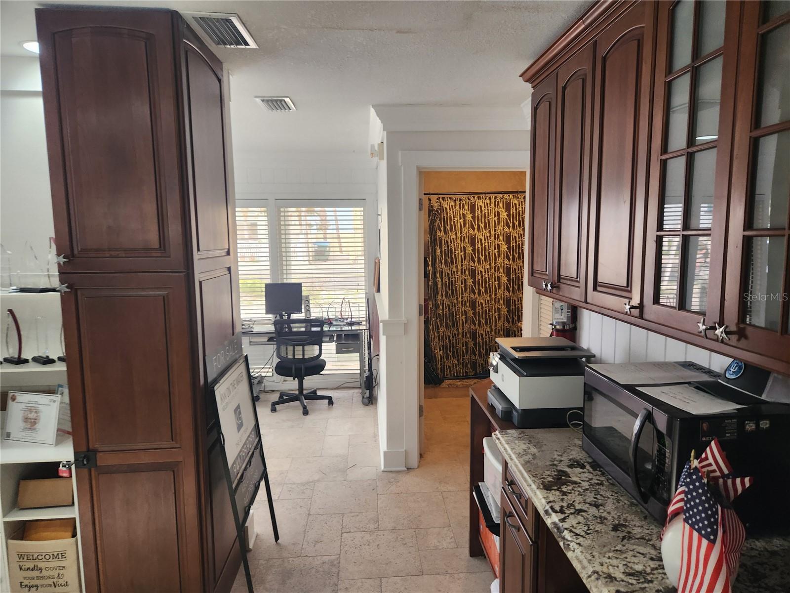 2501 GULF DRIVE N 103