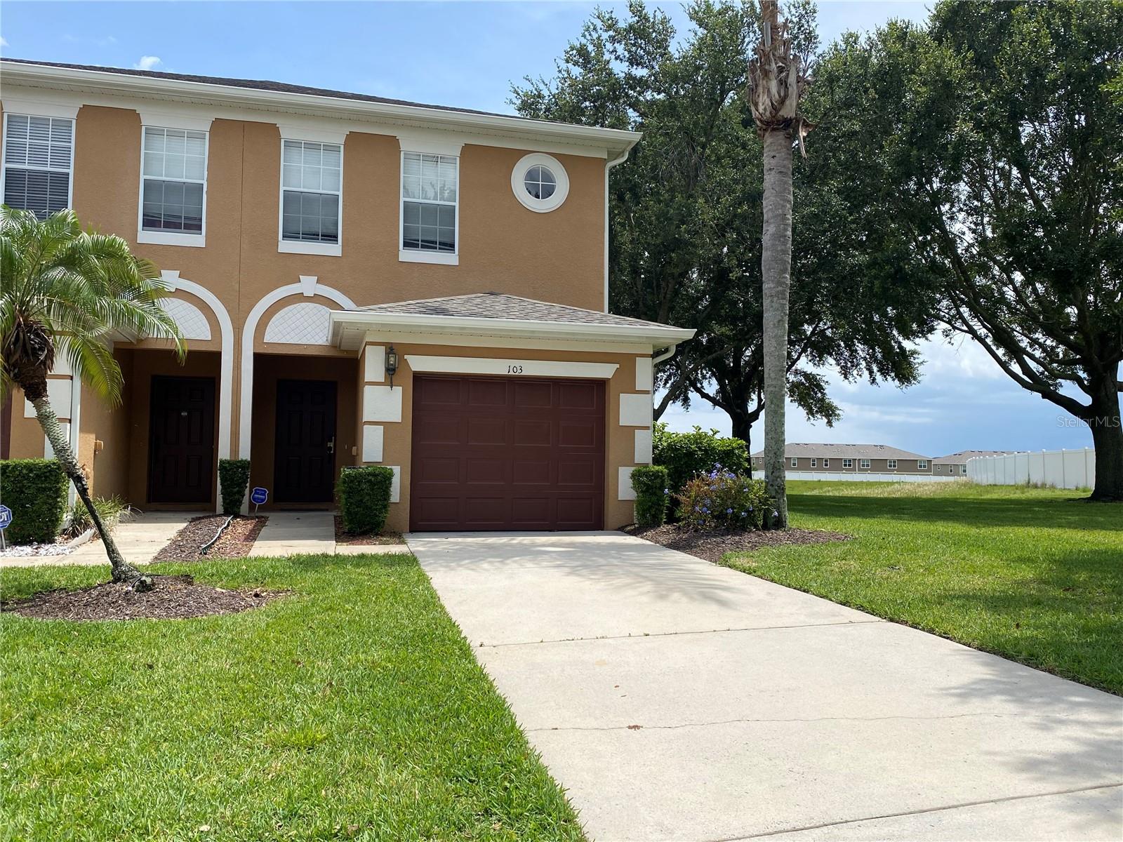 This 3 bedroom 2.5 bathroom townhome is located in the gated community of Towns of Legacy Park. Towns of Legacy Park is conveniently located off of US 27, just 30 minutes South of Clermont, and minutes from shopping, restaurants, I-4, major roads, and area attractions.
This townhome is an end unit with an extended driveway allowing for ample parking. The unit has tile in the downstairs and features an open dining/living and kitchen space on the 1st floor. All stainless steel appliances included. There is a large screen patio, great for relaxing. Also on the 1st floor is a half bath for guests. Upstairs is a large master bedroom with large closet and private bathroom. The other two bedrooms share a large bathroom with tub. Washer and dryer included. Community pool and lawn maintenance included. One small dog will be considered with pet fees, and no smoking in or outside on the premises. Contact Sylvia to schedule a showing.