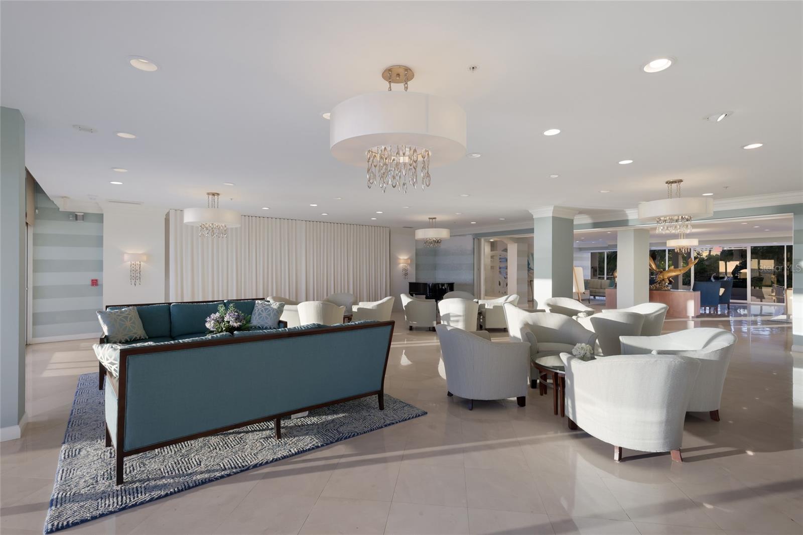 L ELEGANCE ON LIDO BEACH - Residential