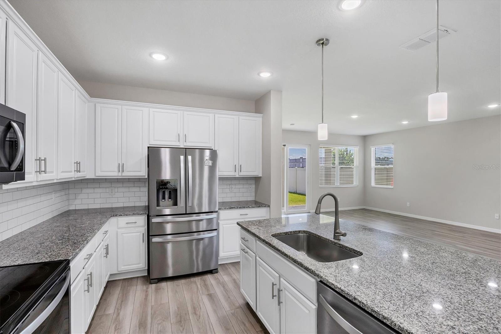 AVAUNCE - Residential