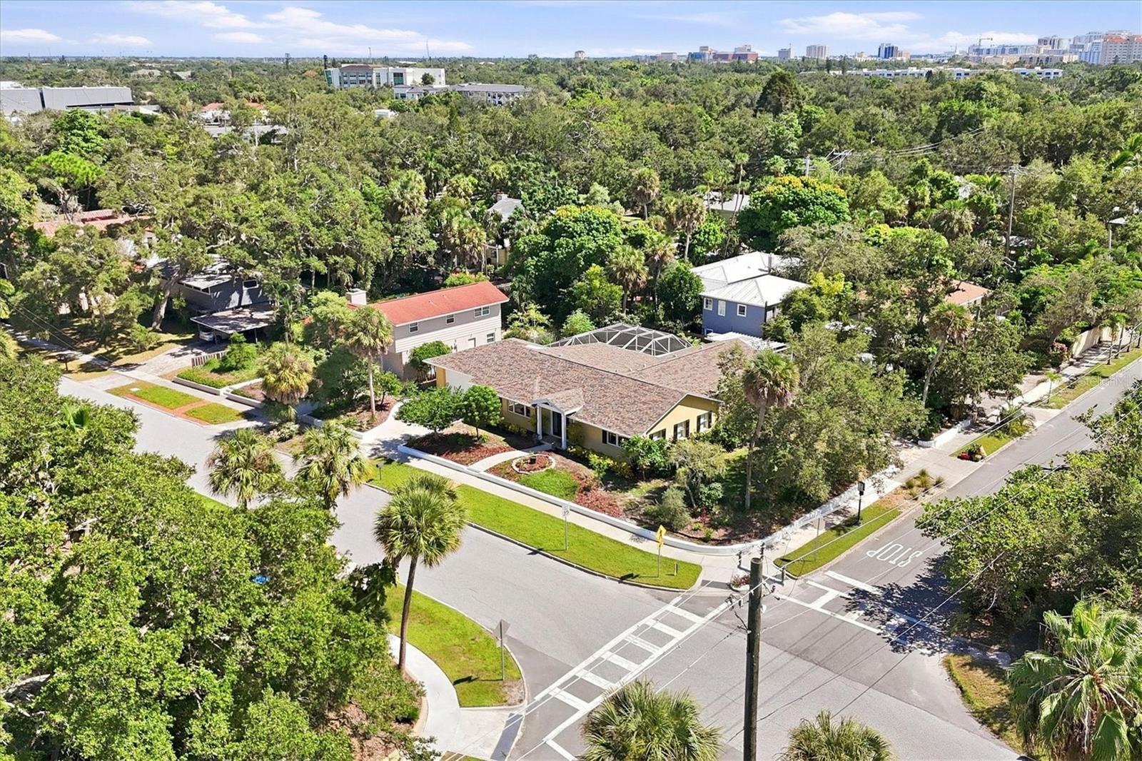 942 VIRGINIA DRIVE