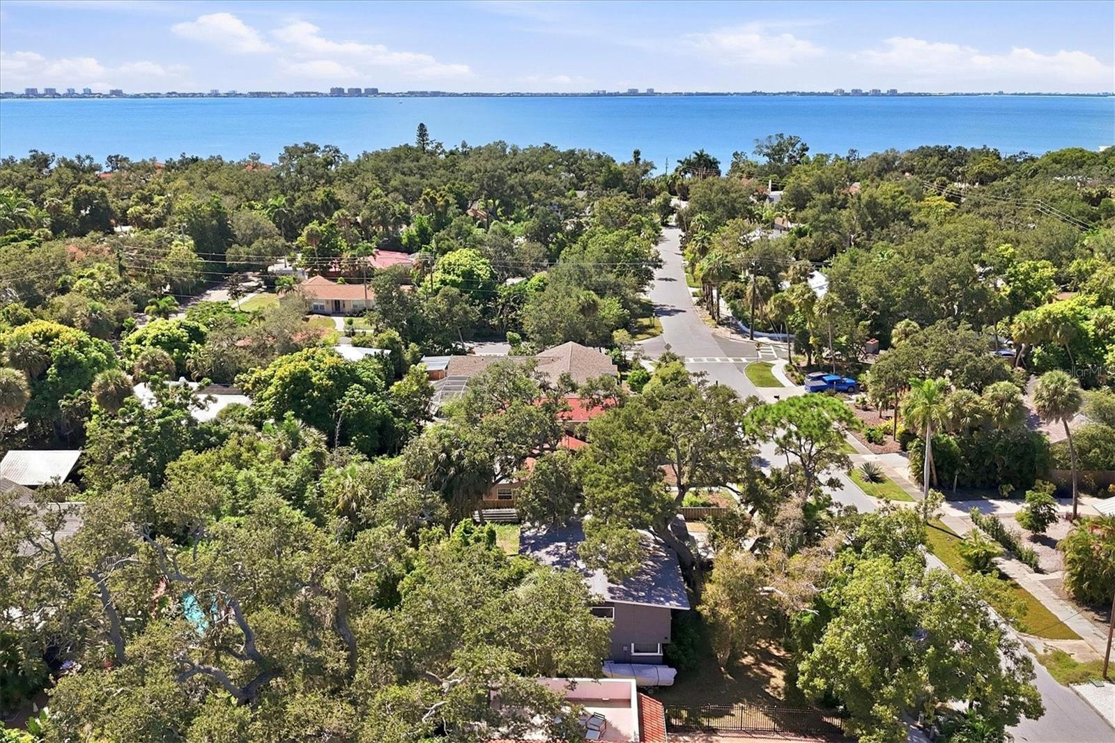 942 VIRGINIA DRIVE