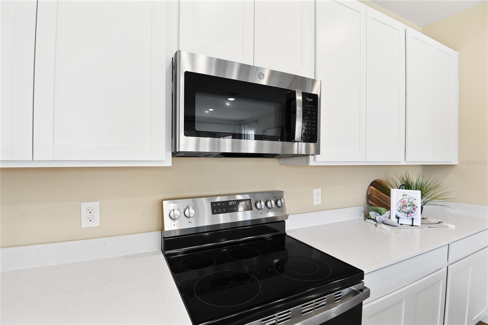 MAPLE RIDGE - Residential