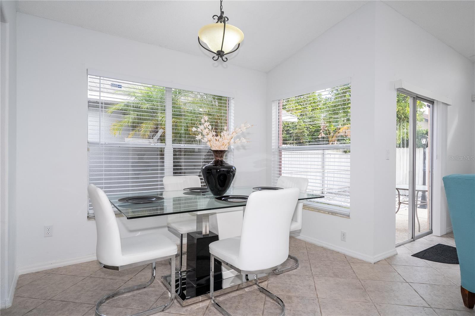 QUAIL RIDGE PH 01 - Residential