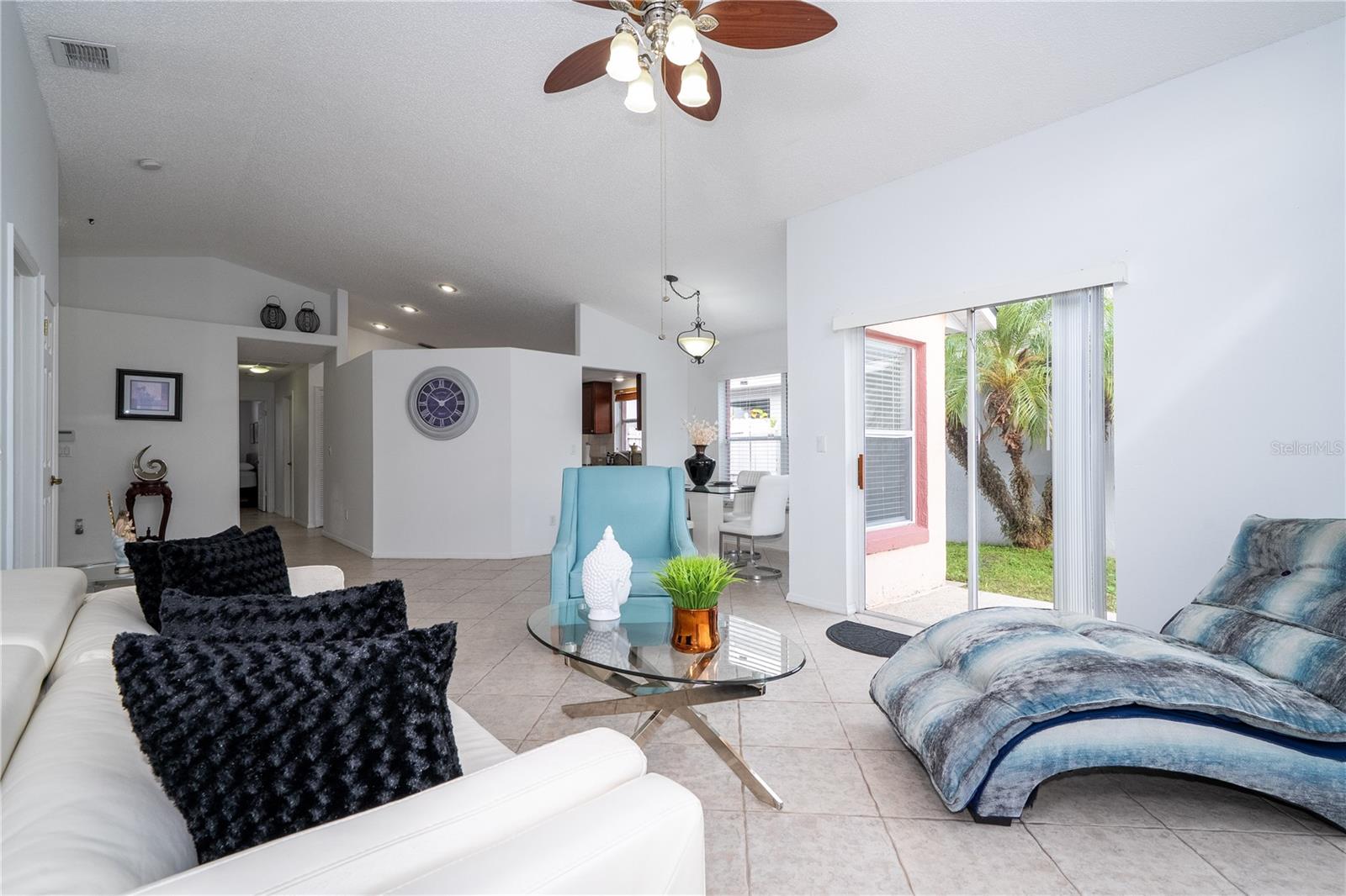 QUAIL RIDGE PH 01 - Residential