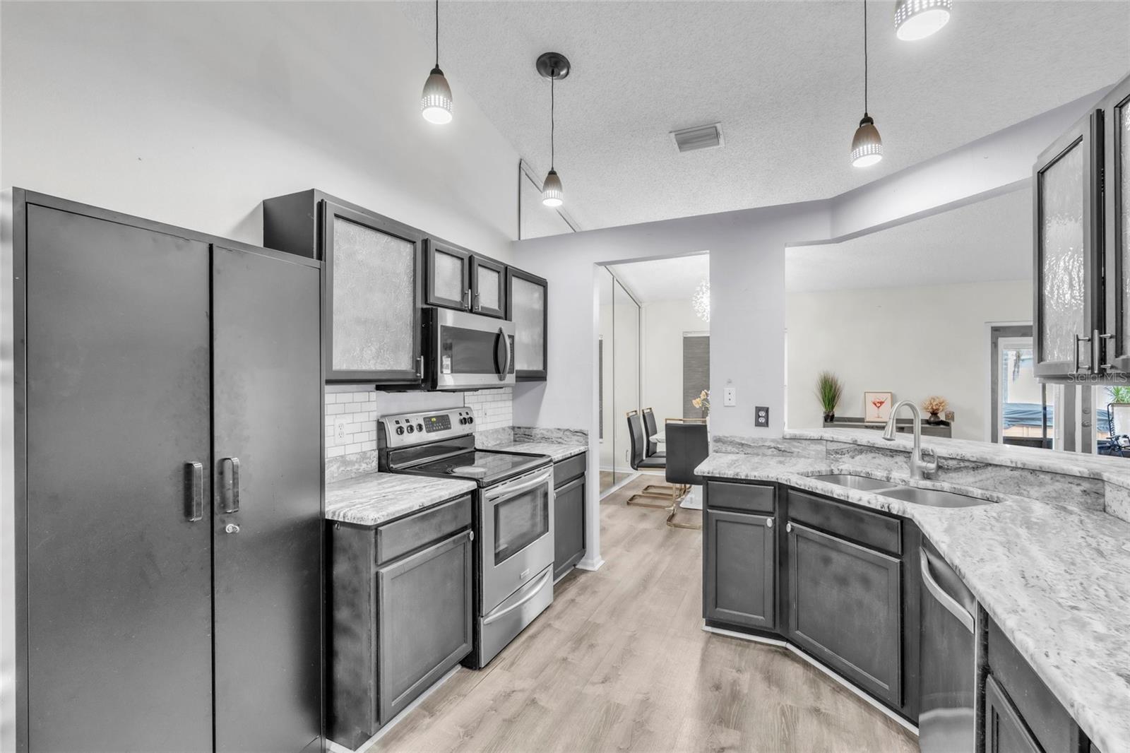 SOUTH POINTE PH 2A 2B - Residential