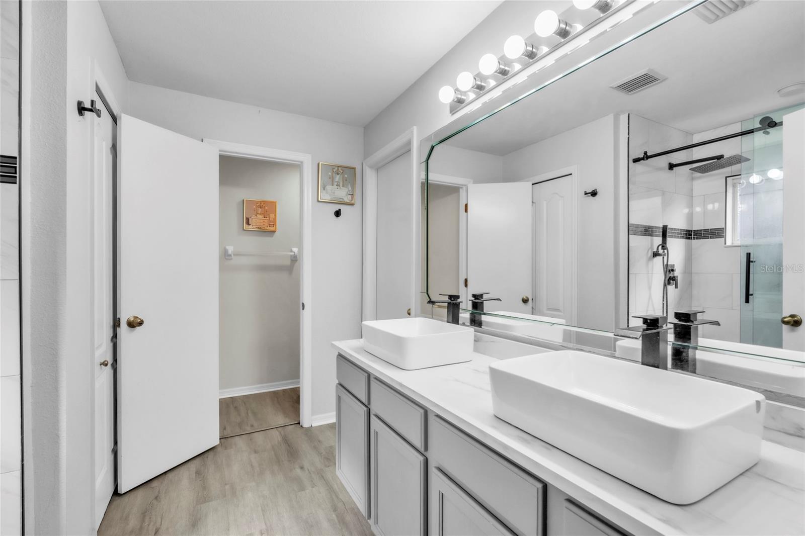 SOUTH POINTE PH 2A 2B - Residential