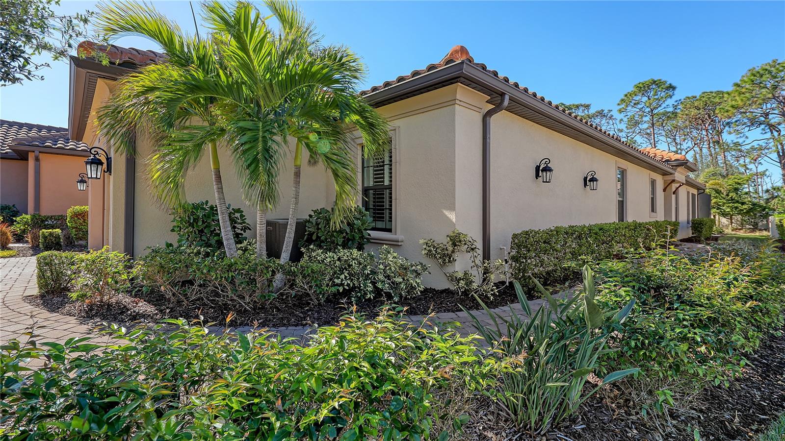 5737 SEMOLINO STREET