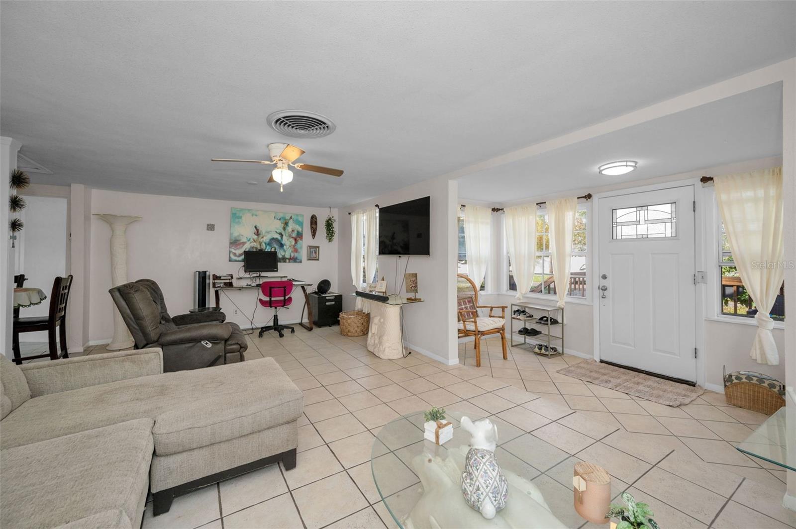 ALTA VISTA - Residential