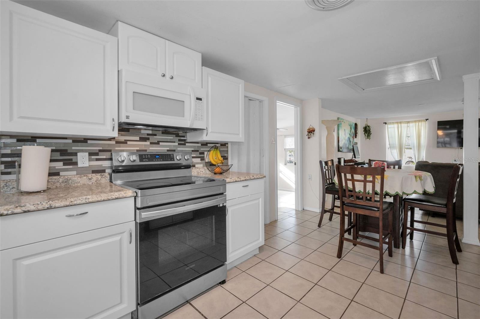 ALTA VISTA - Residential