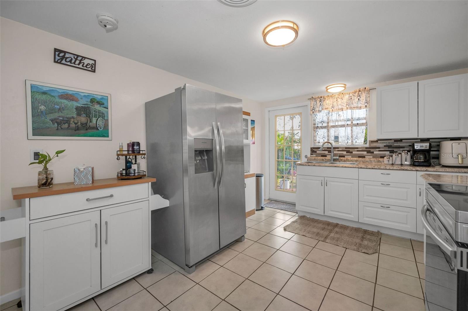 ALTA VISTA - Residential