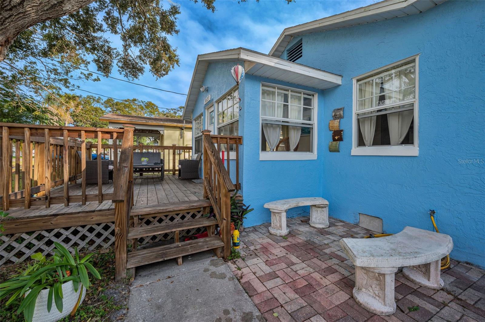 ALTA VISTA - Residential