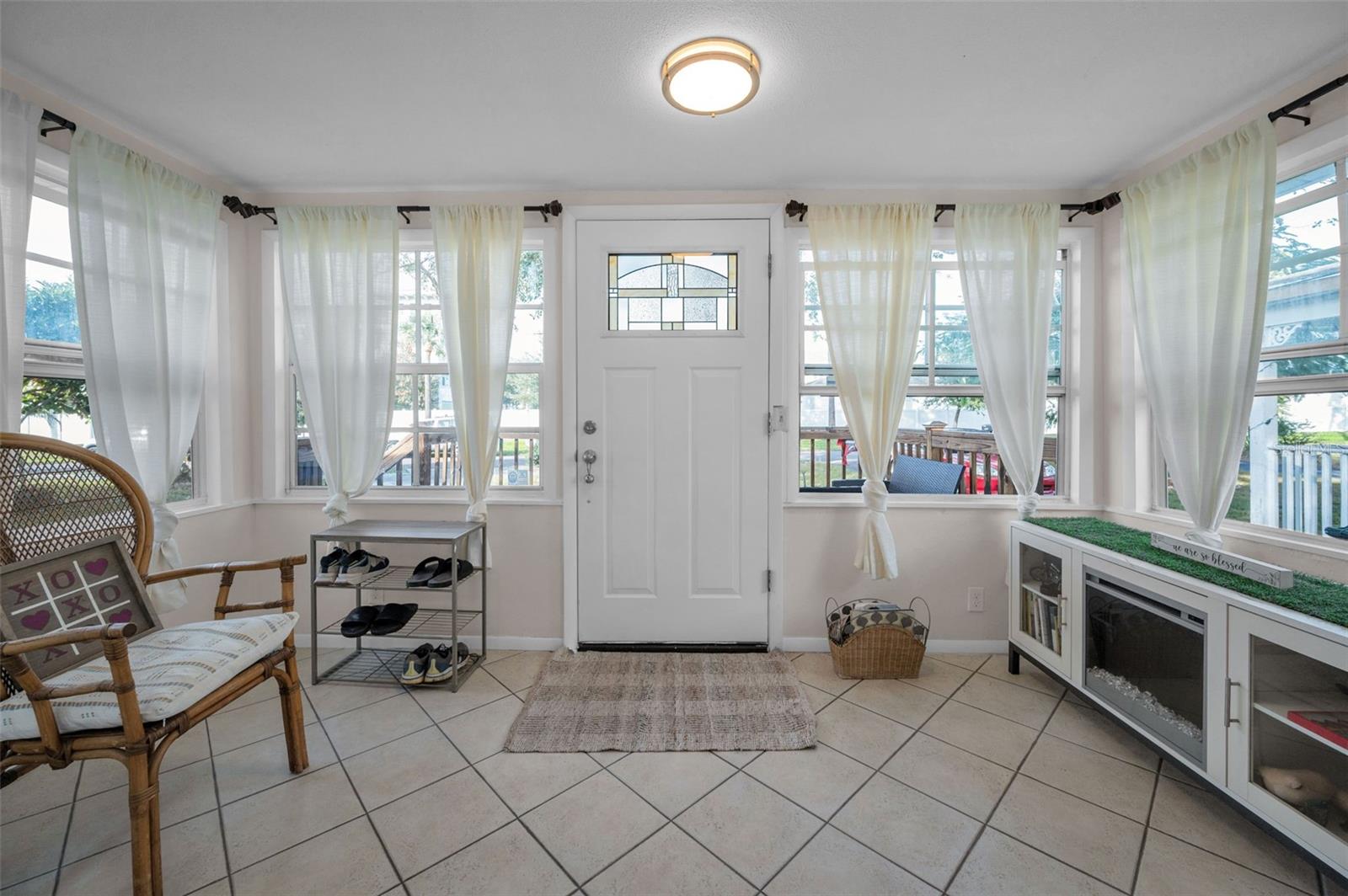 ALTA VISTA - Residential