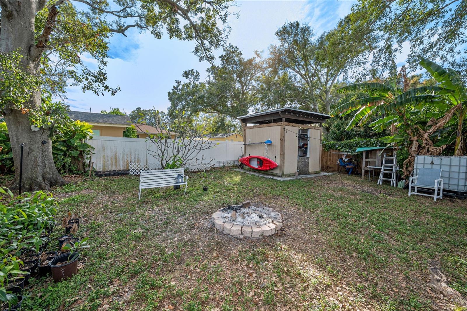 ALTA VISTA - Residential