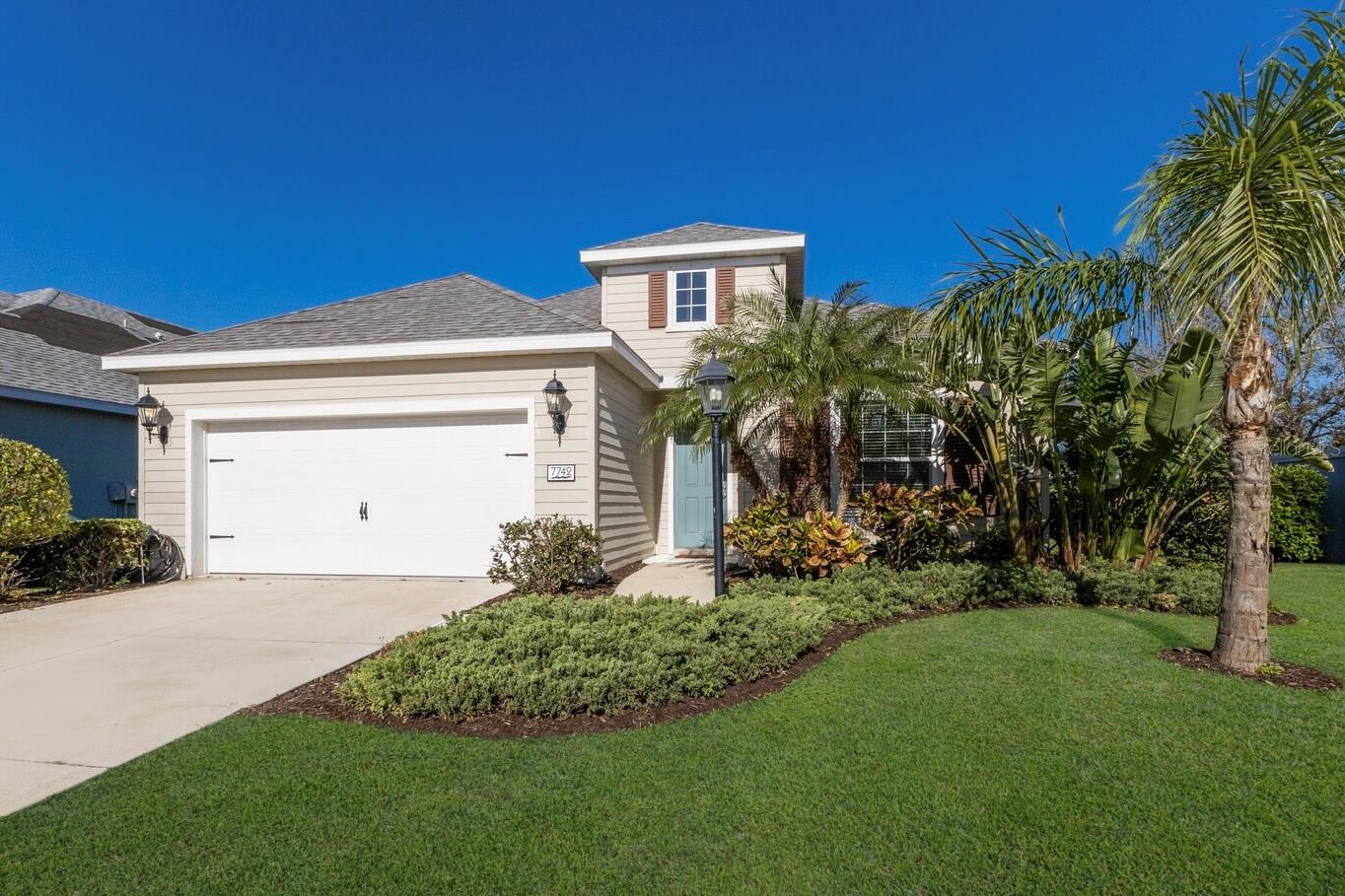 7742 RIDGELAKE CIRCLE