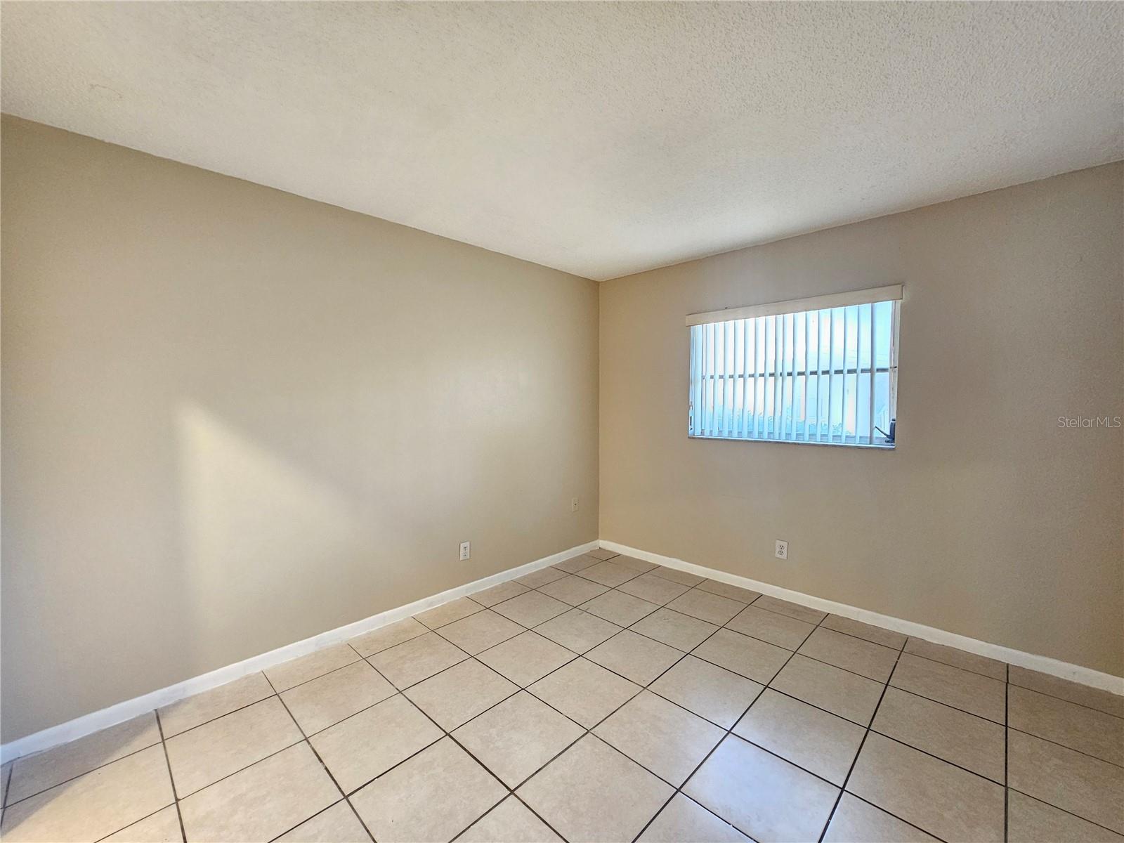 NORTH ST PETERSBURG - Residential Lease