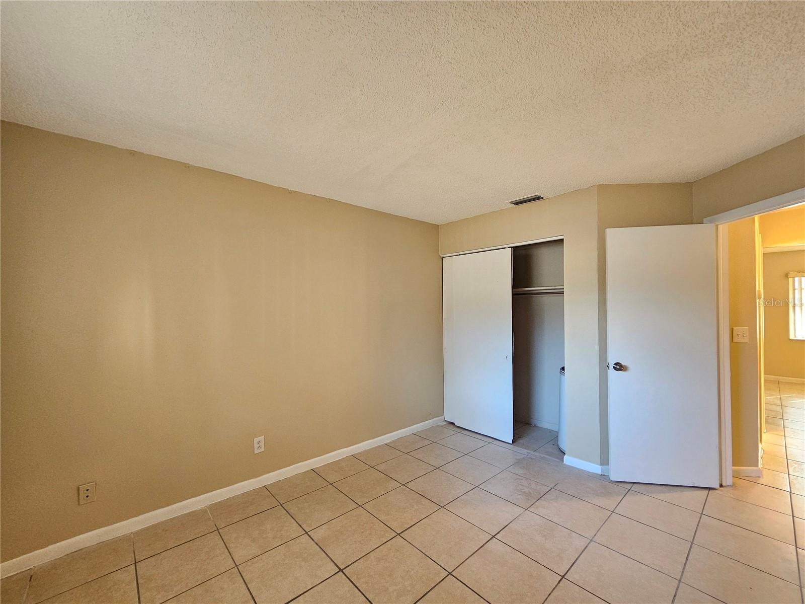 NORTH ST PETERSBURG - Residential Lease