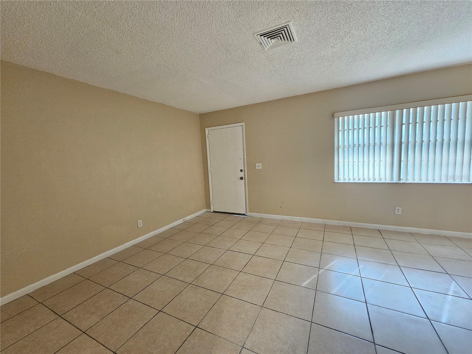 NORTH ST PETERSBURG - Residential Lease