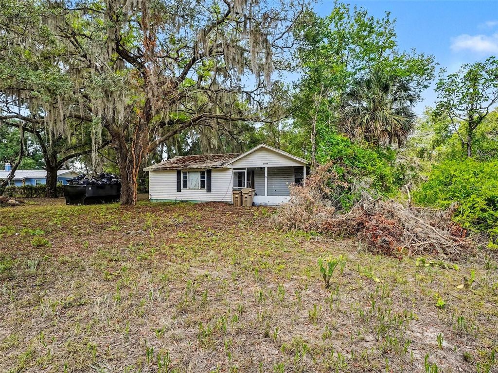 Photo of 25628 Fishermans Road, Paisley, FL 32767 (MLS # O6404551)