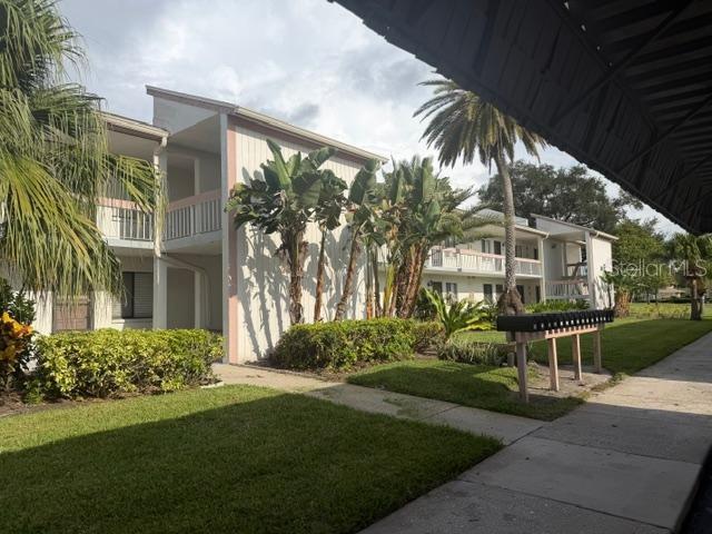 Photo of 105 Lakeview Way #105, Oldsmar, FL 34677 (MLS # TB8543823)