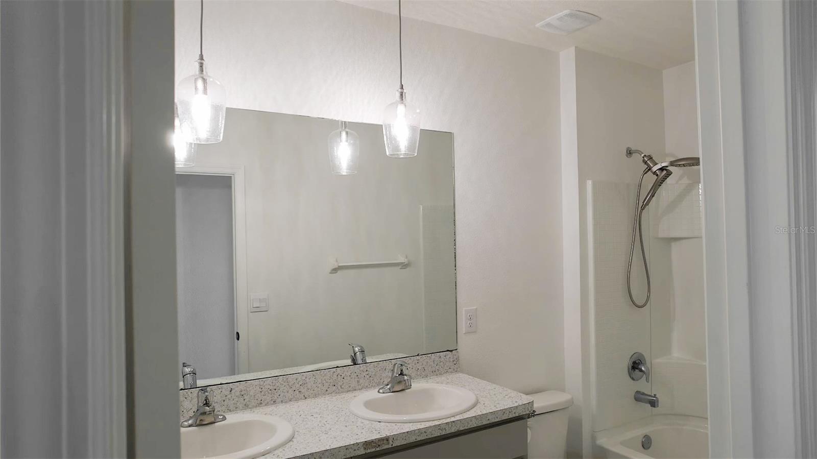 ASHBERRY VILLAGE PH 1 - Residential Lease