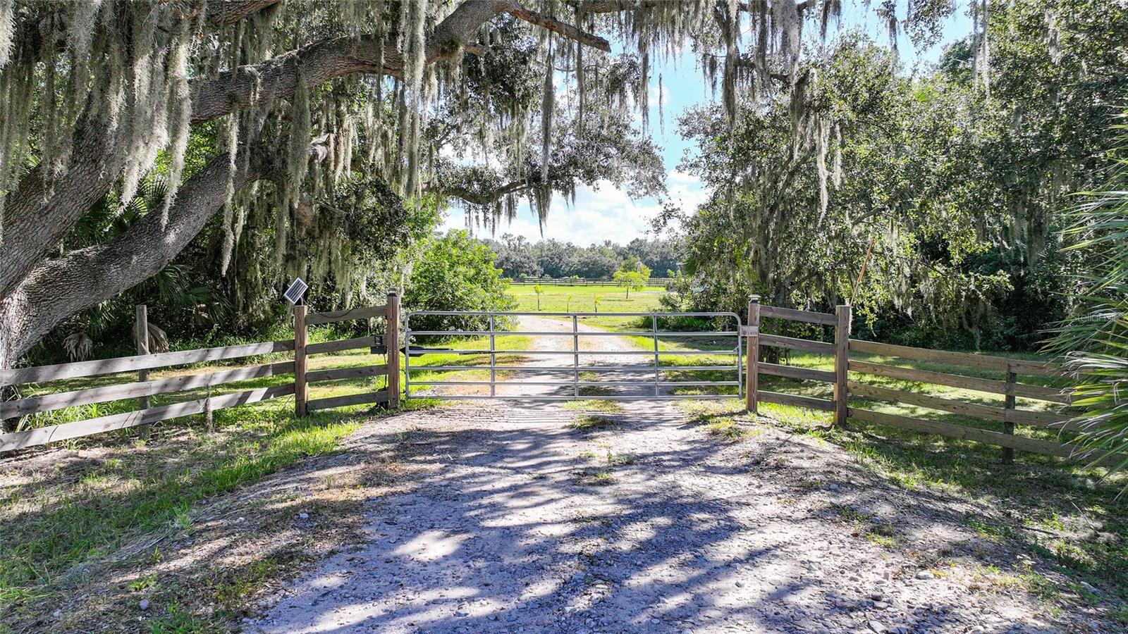 HUNTER - Residential