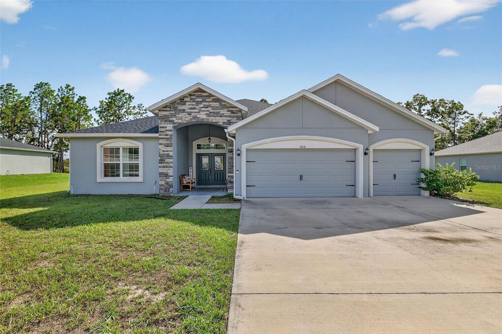 Photo of 11131 SW 54th Circle, Ocala, FL 34476 (MLS # G5102948)