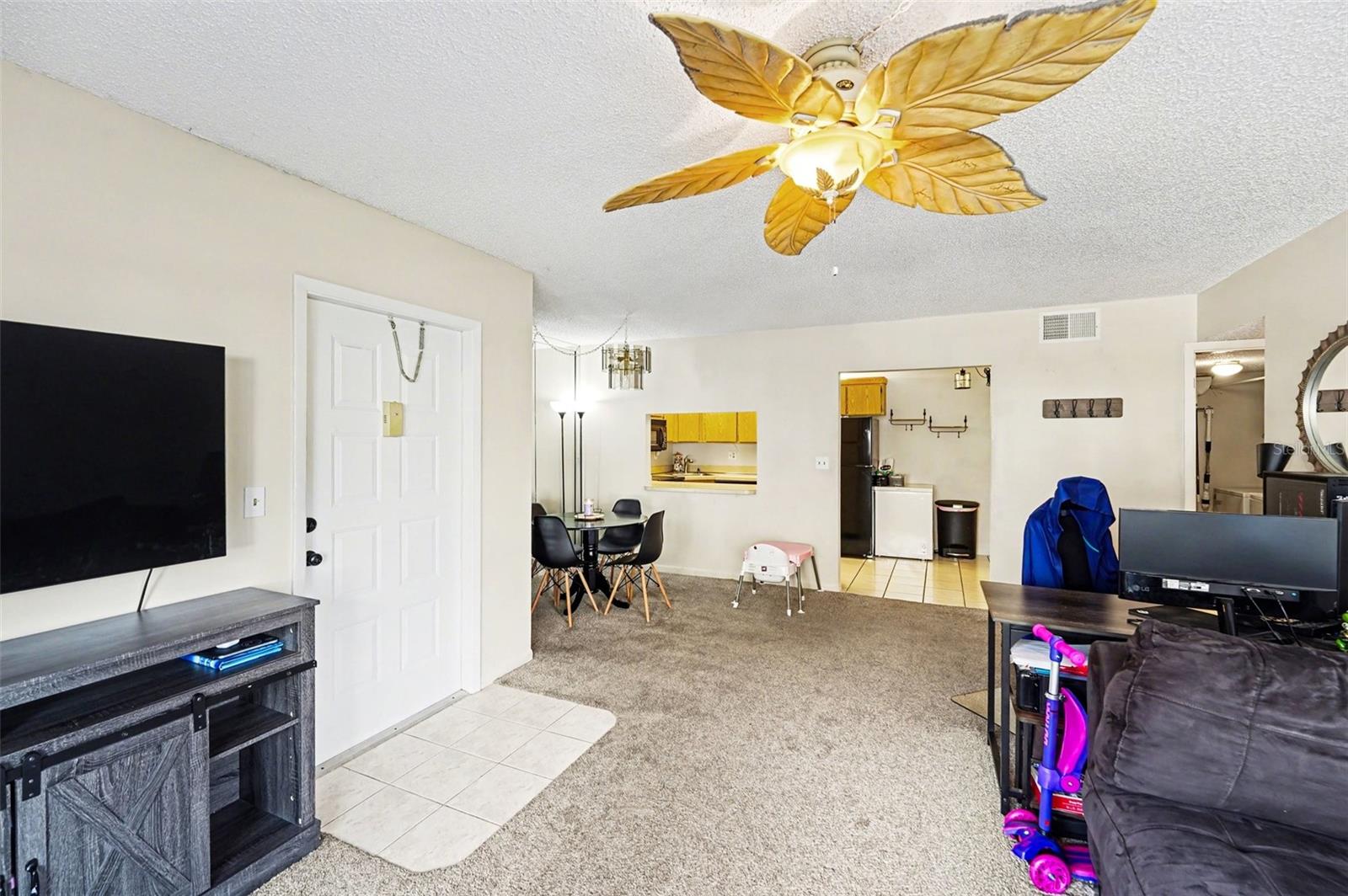 1261 PINE RIDGE CIRCLE W D1