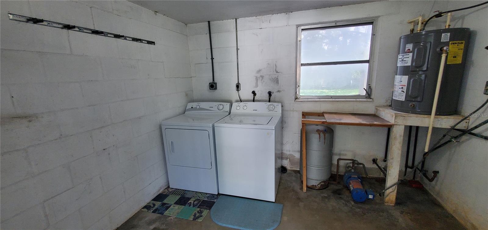 SUN HAVEN - Residential Lease