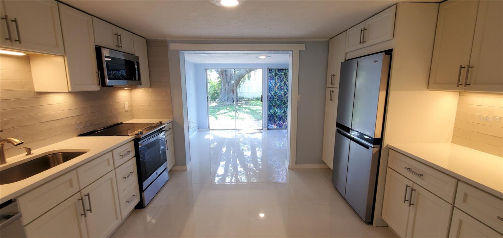 SUN HAVEN - Residential Lease