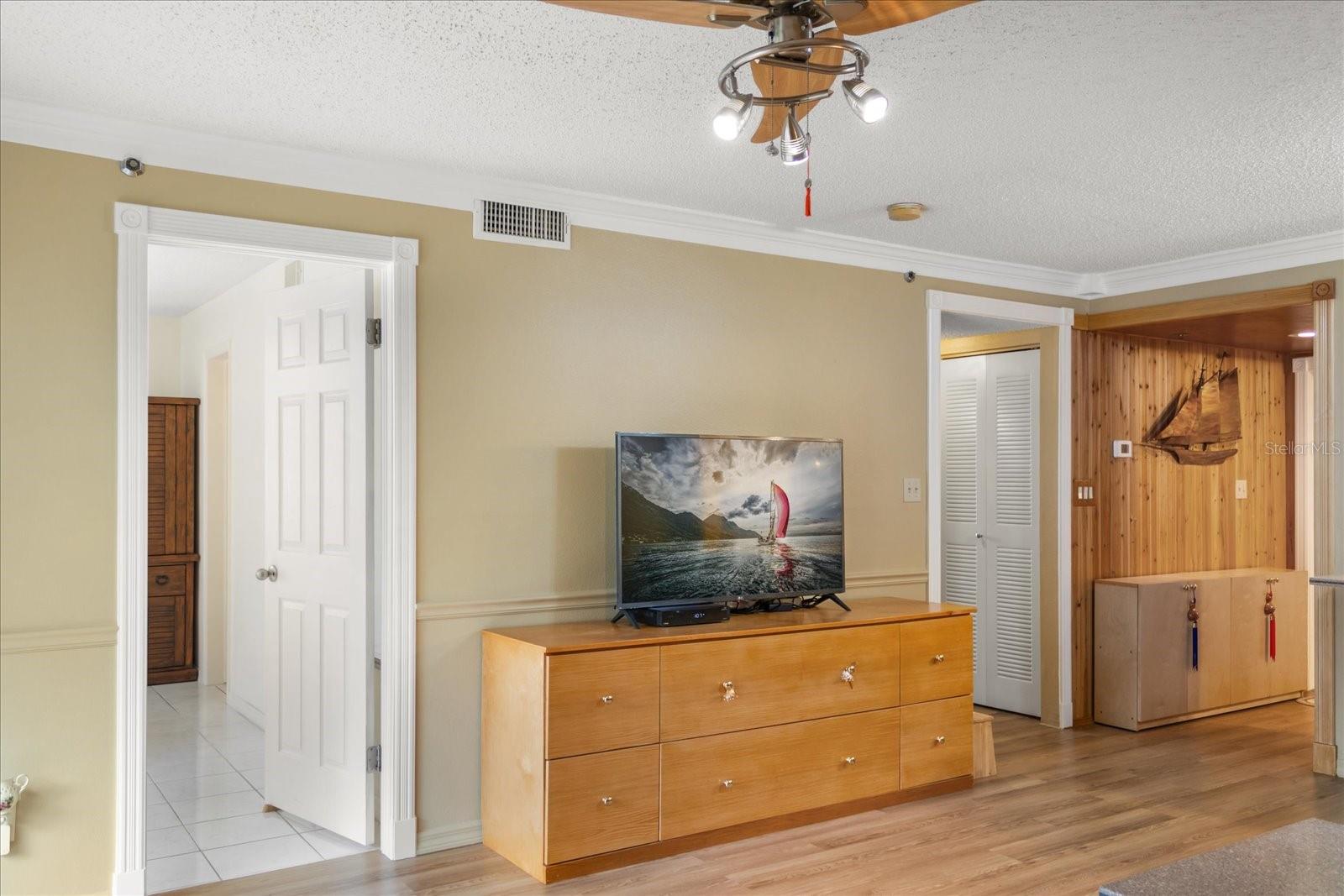 STONES THROW CONDO - Residential