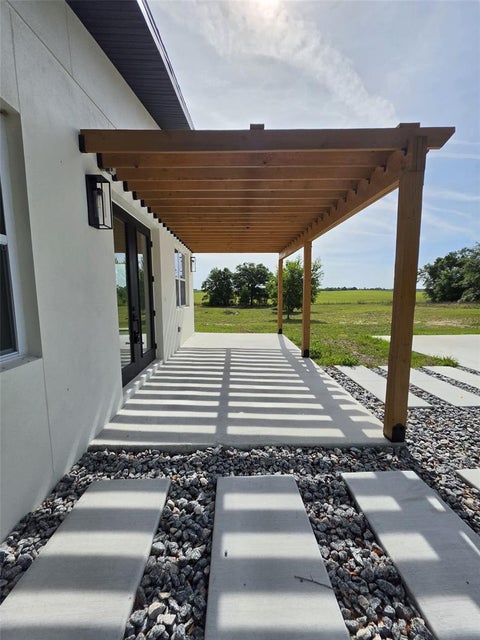 Tiny photo for 17951 SE 62nd Street, Morriston, FL 32668 (MLS # OM734794)