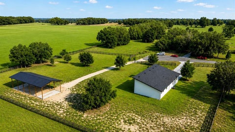 Tiny photo for 17951 SE 62nd Street, Morriston, FL 32668 (MLS # OM734794)