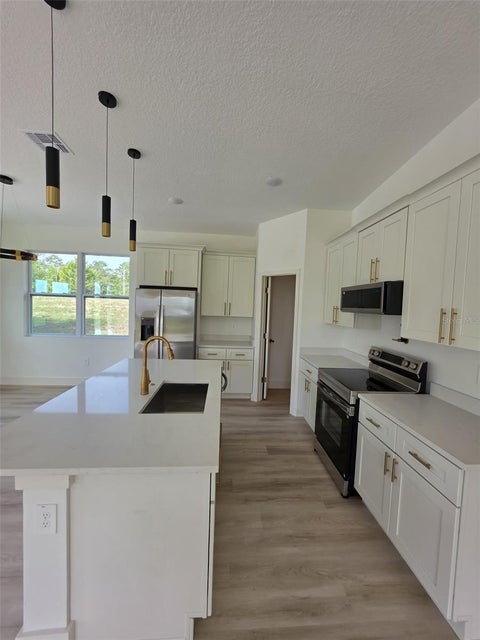 Tiny photo for 17951 SE 62nd Street, Morriston, FL 32668 (MLS # OM734794)