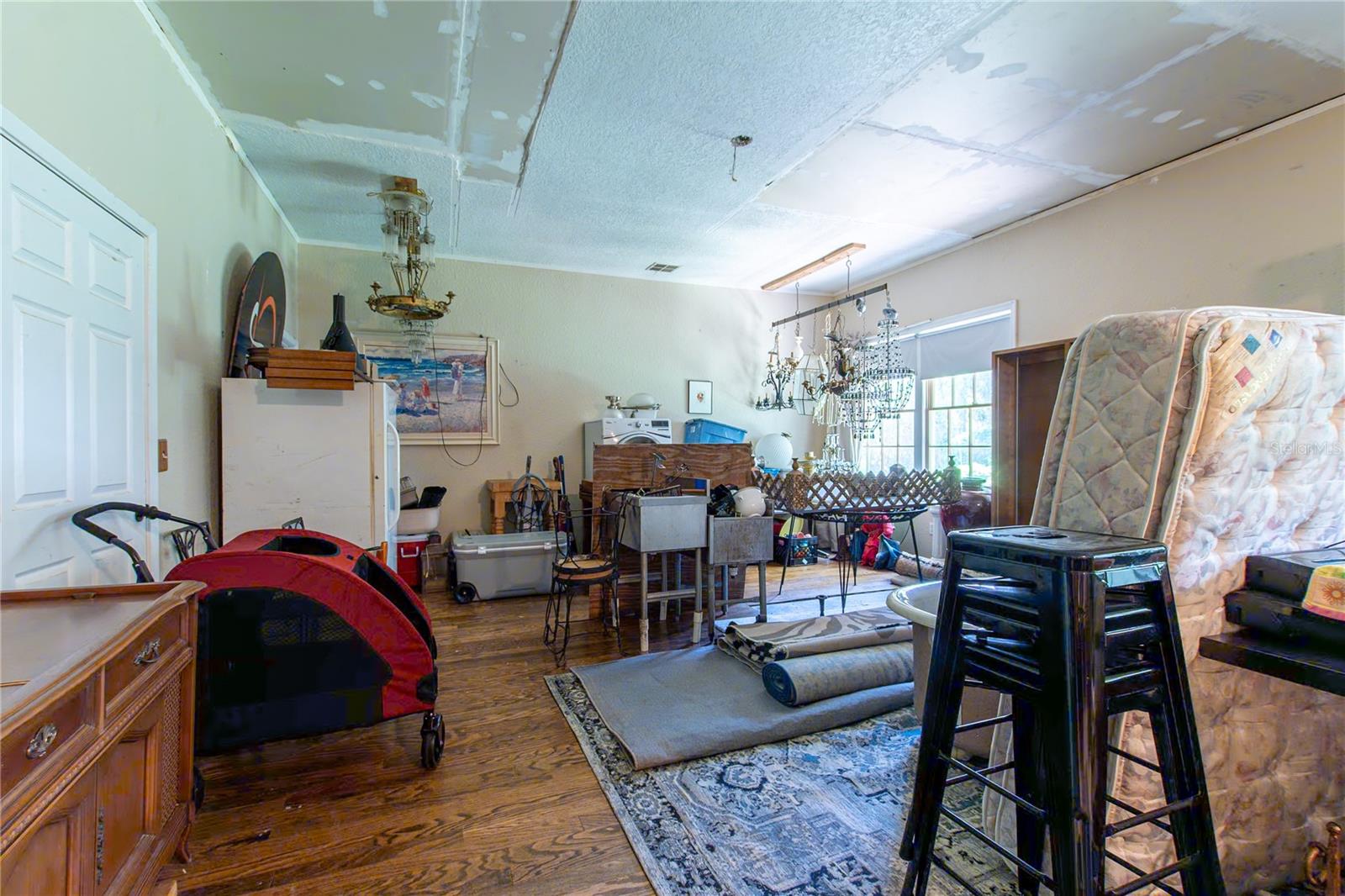 CALDWELLS ADD - Commercial Sale
