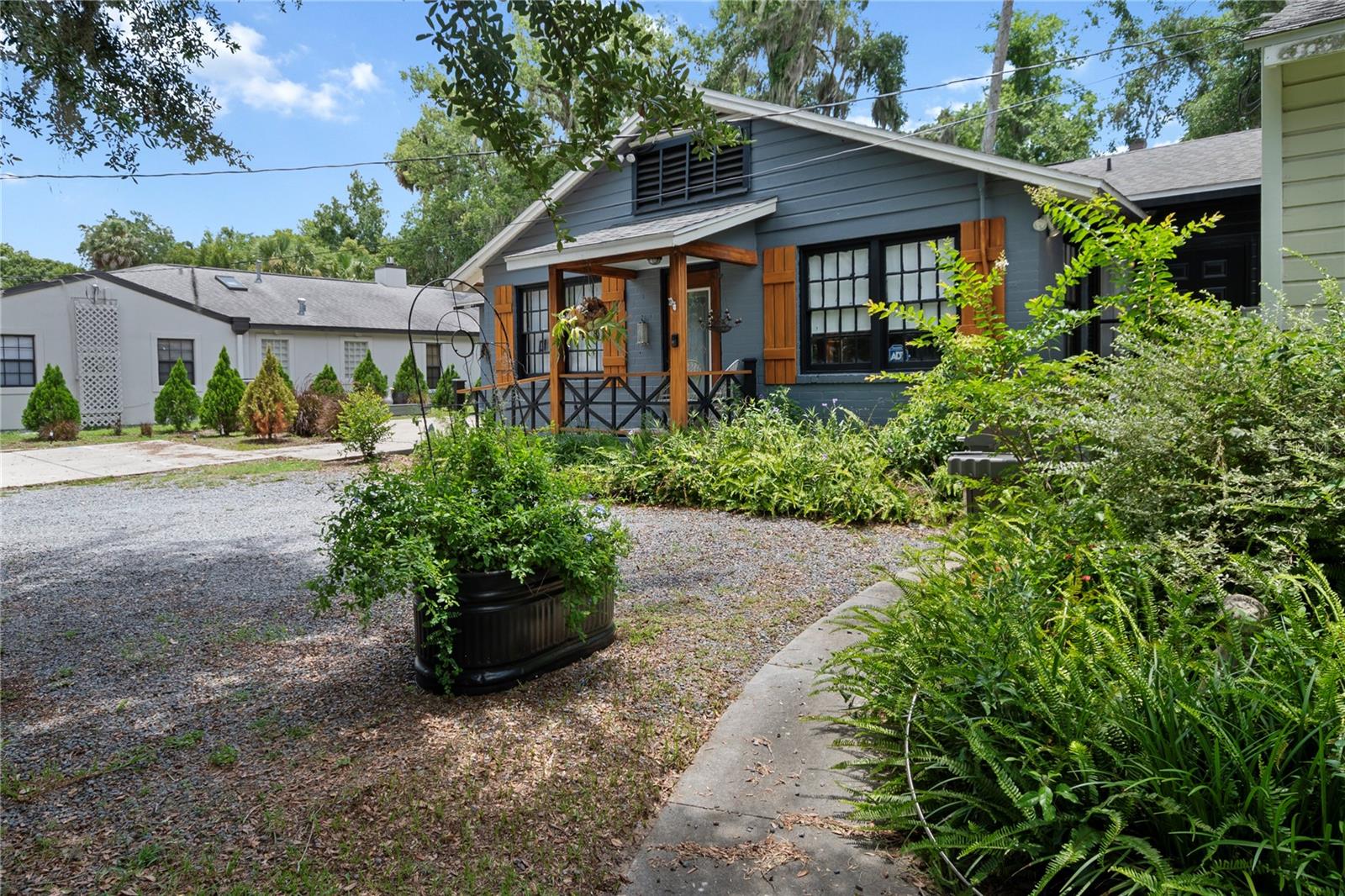 CALDWELLS ADD - Commercial Sale