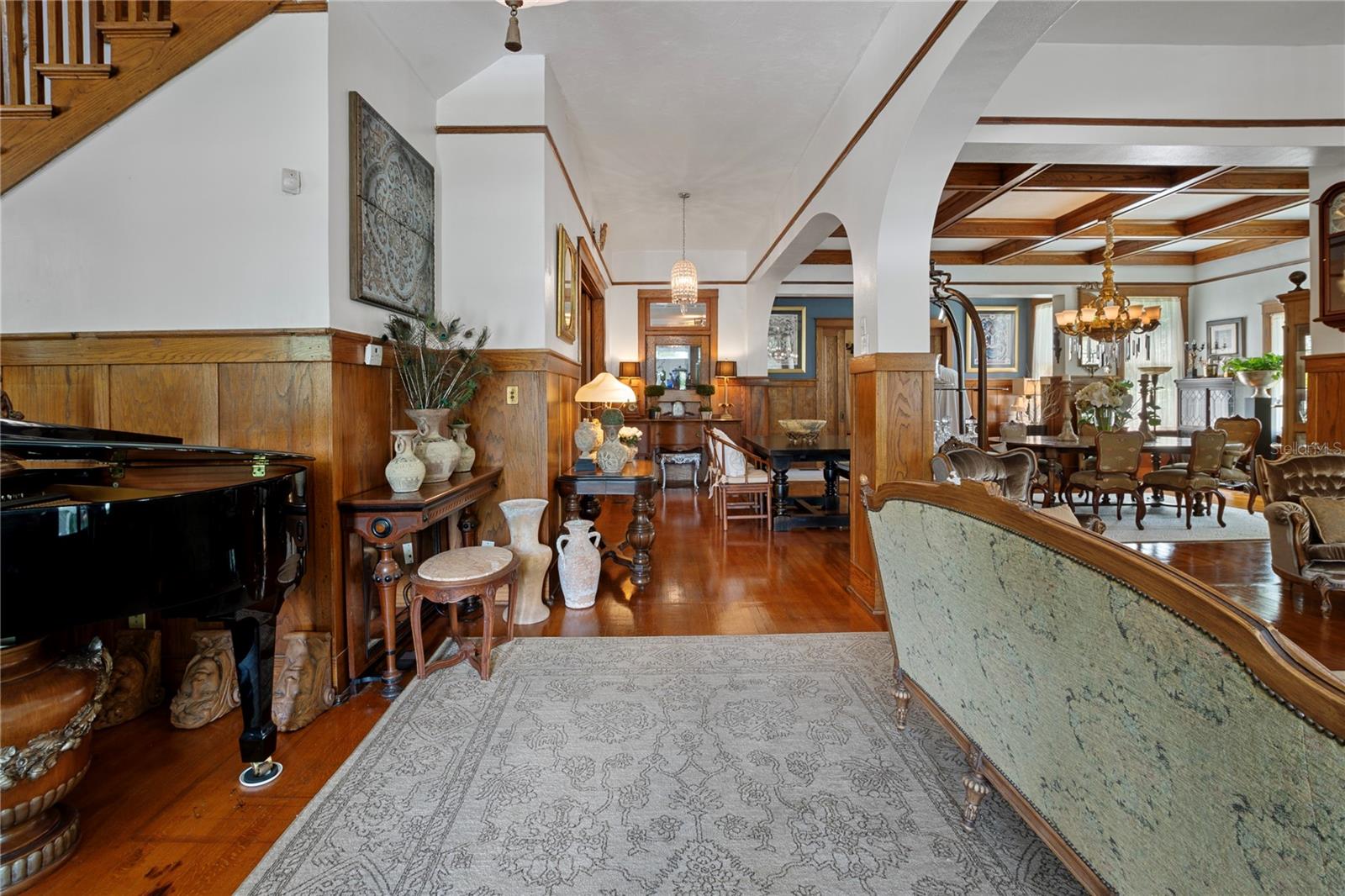CALDWELLS ADD - Commercial Sale