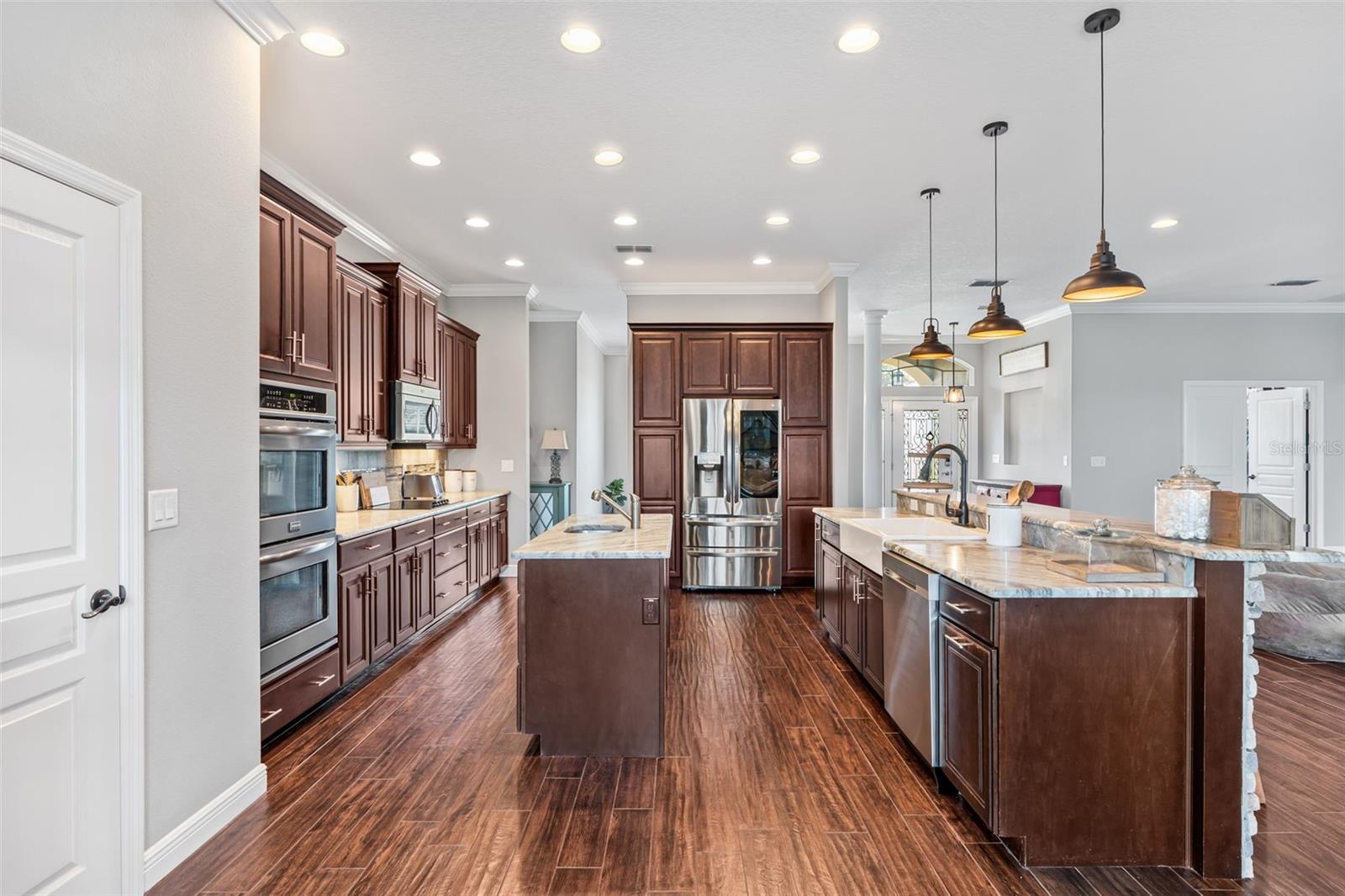 HALLS BRANCH ESTATES - Residential
