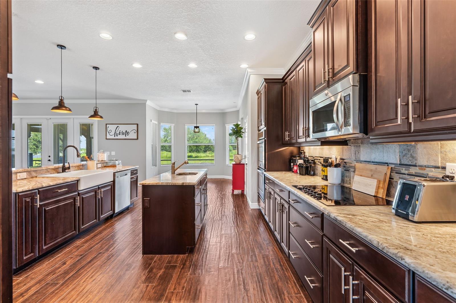 HALLS BRANCH ESTATES - Residential
