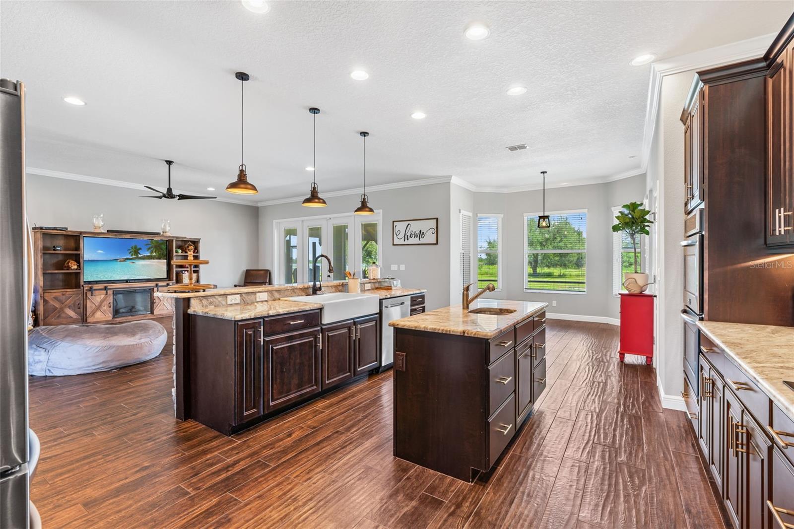 HALLS BRANCH ESTATES - Residential