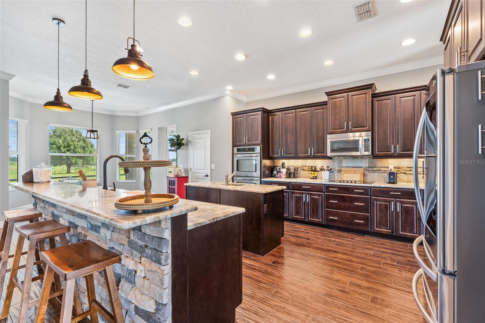 HALLS BRANCH ESTATES - Residential