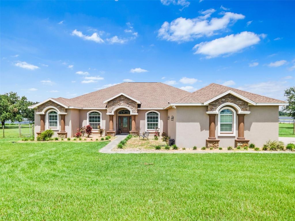 Photo of 2350 Virgil Hall Road, Lithia, FL 33547 (MLS # TB8429514)