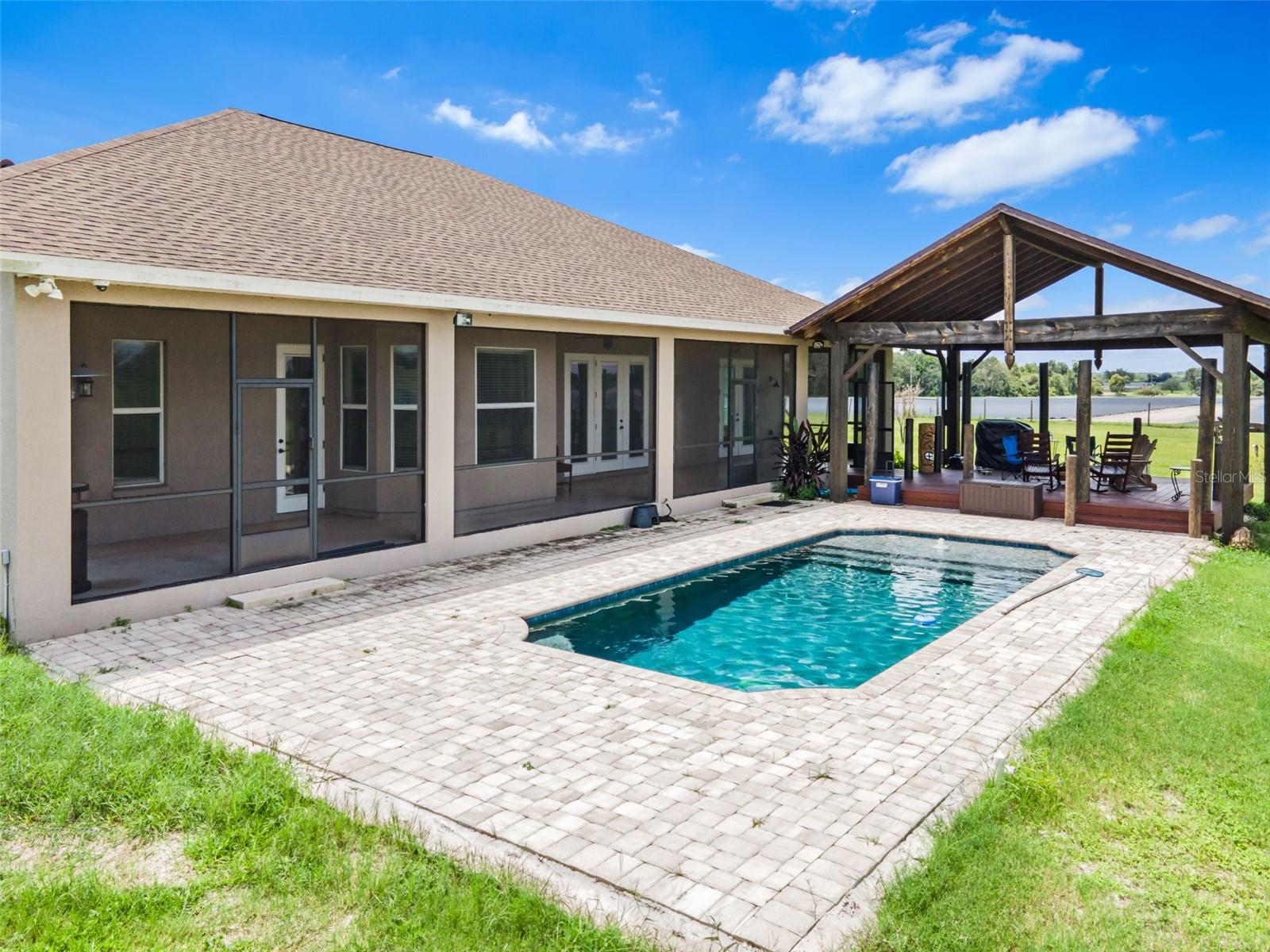 HALLS BRANCH ESTATES - Residential